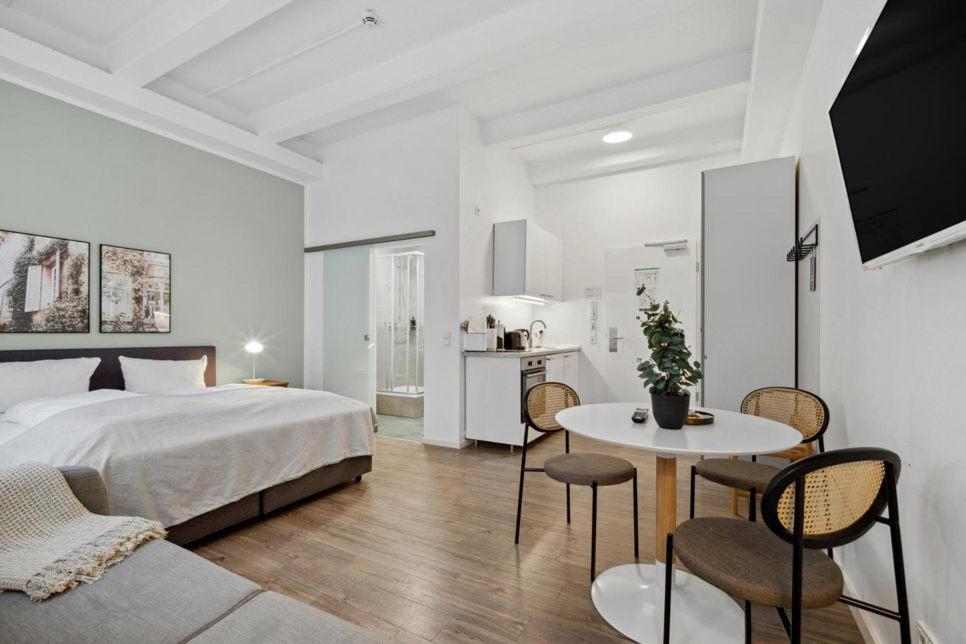 Limehome Munich Fritz-Erler Str Экстерьер фото