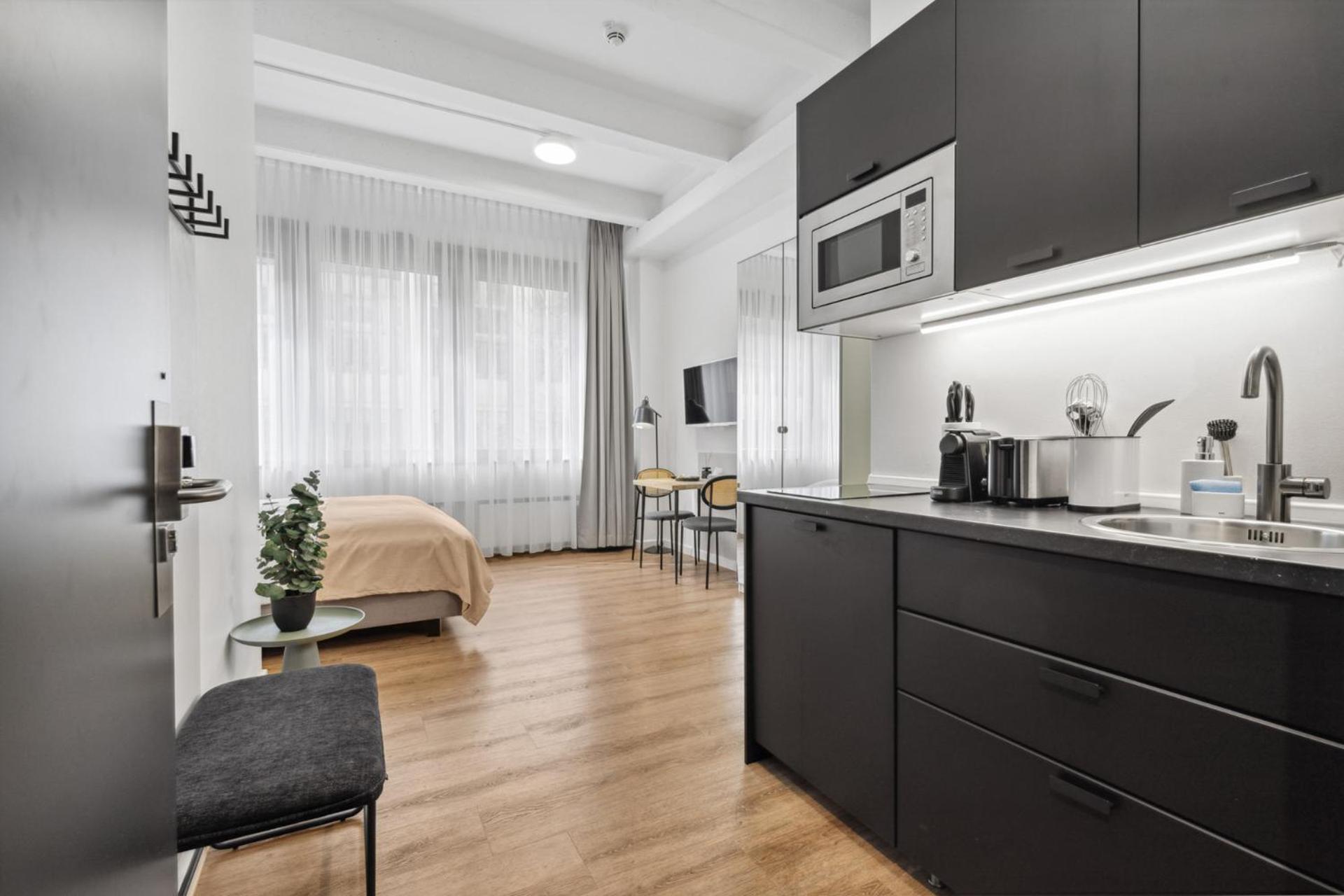 Limehome Munich Fritz-Erler Str Экстерьер фото